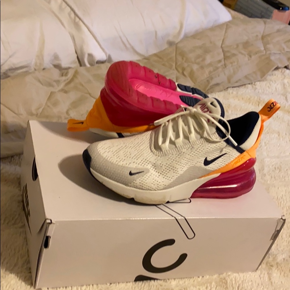 Nike Air Max 270